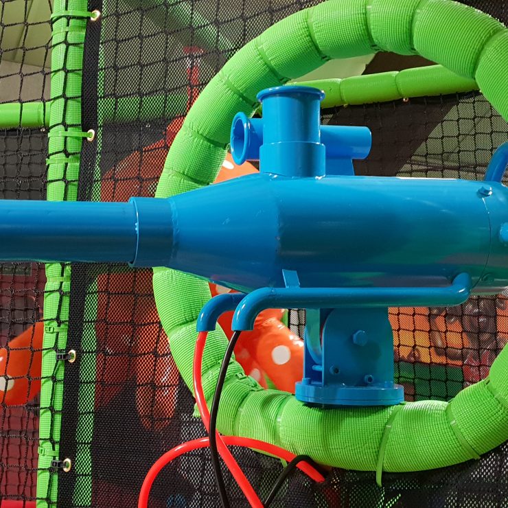 Softball-Shooter-Arena im KÄNGUROOM Fun Park